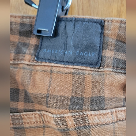 American Eagle plaid plants size 6 - Picture 4 of 6